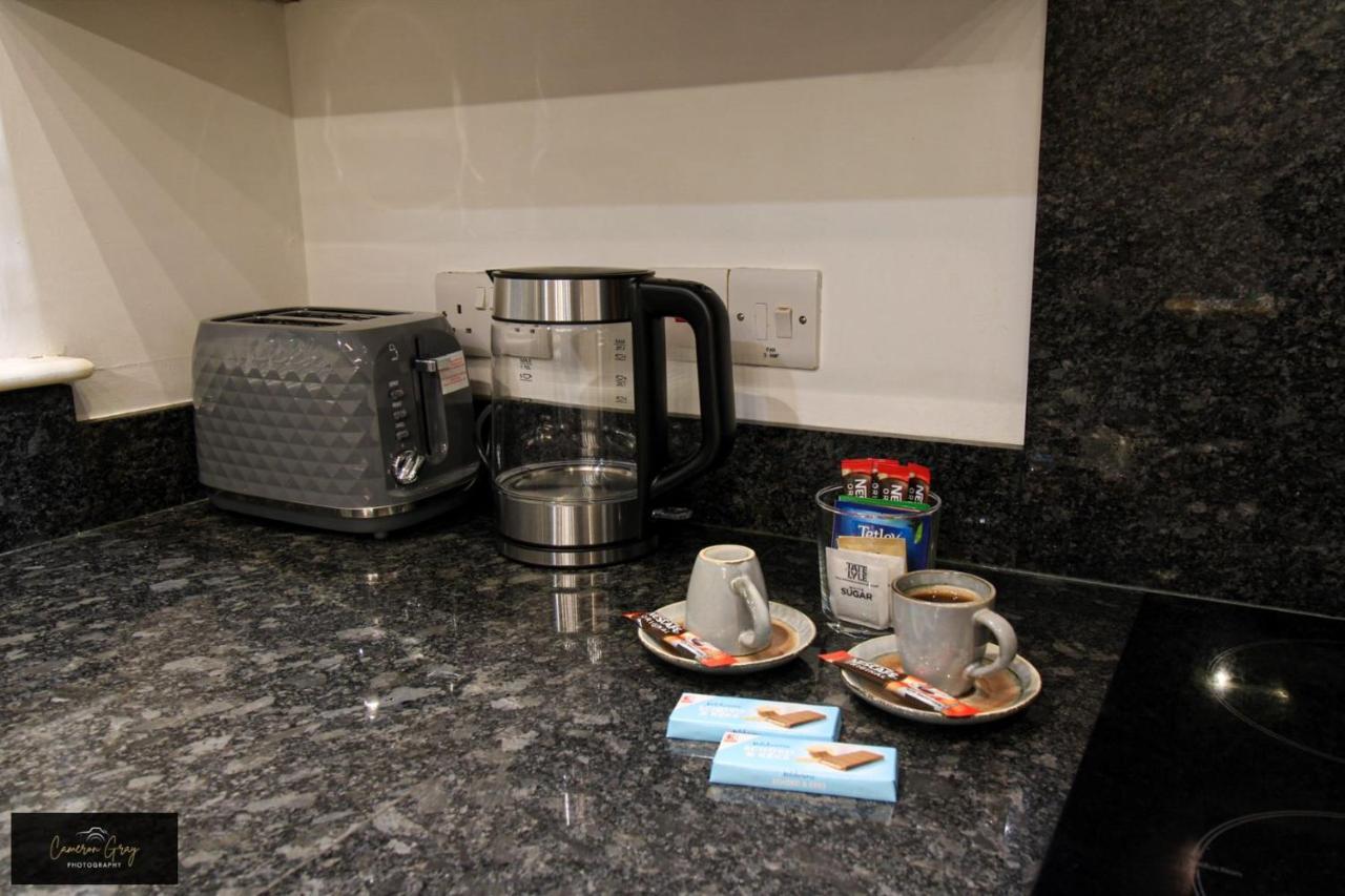 Nice 2 Bed House, Office, Wi-Fi, Free Parking Belfast Luaran gambar